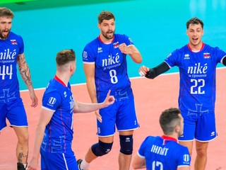 Slovenskí volejbalisti v zápase Zlatej Európskej ligy v Bratislave.