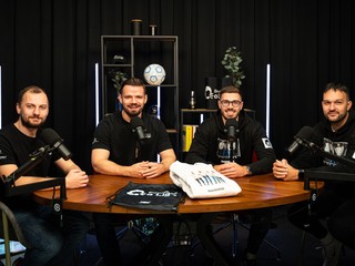 Tvorcovia podcastu Bavme sa o lige Michal Maťašovský, Marek Arpáš, Maroš Červenka a Andrej Zvolenský.