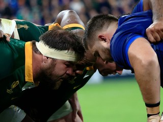 Základné pravidlá rugby. Vyznáte sa v nich? Ako vyzerá rugby lopta a čo znamená pojem mlyn?